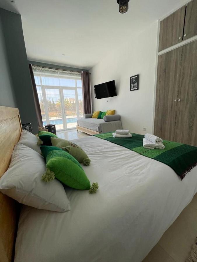 Villa Migdol Szavíra Kültér fotó